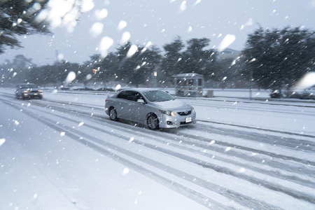 ശക്തമായ ശീതക്കാറ്റിൽ യുഎസ് നോർത്ത്ഈസ്റ്റിൽ മഞ്ഞു നിറയുന്നു (പിപിഎം)