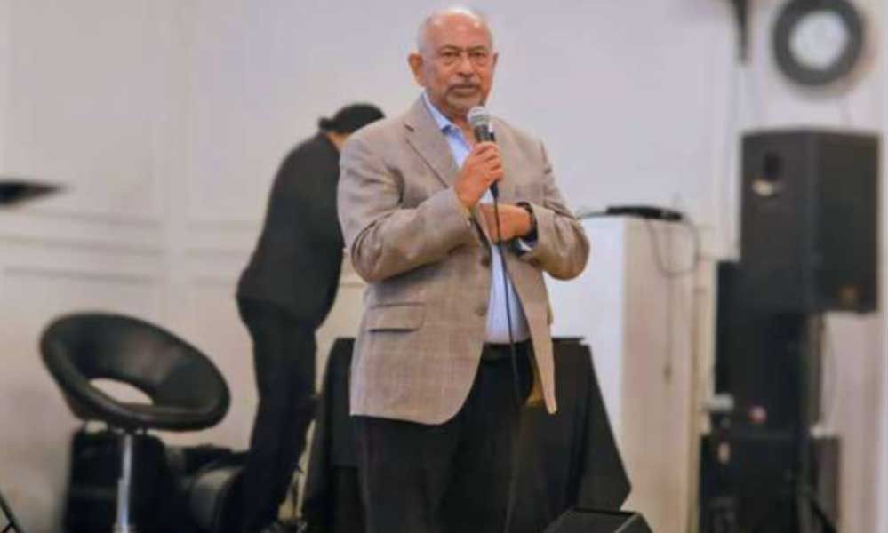 വ്യവസായി ജോൺ ടൈറ്റസിന്റെ ആത്മകഥ  'ഏവിയേഷൻ ആൽകെമിസ്റ്റ്' ഫോമാ പ്രകാശനം ചെയ്തു