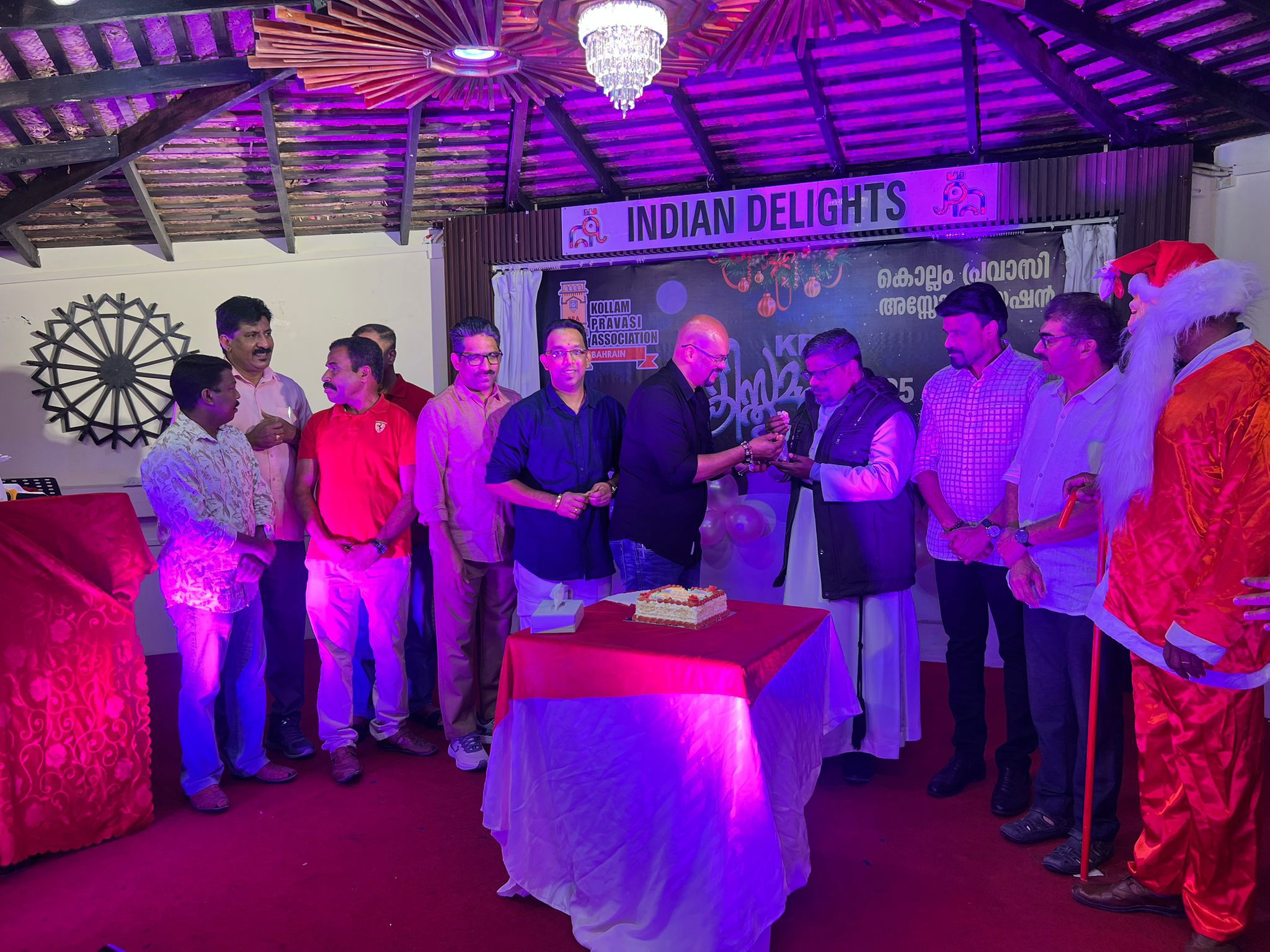 സ്‌നേഹം വിതറിയ കെപിഎ ക്രിസ്തുമസ് കരോളുകള്‍ക്ക് വര്‍ണ്ണാഭമായ സമാപനം.