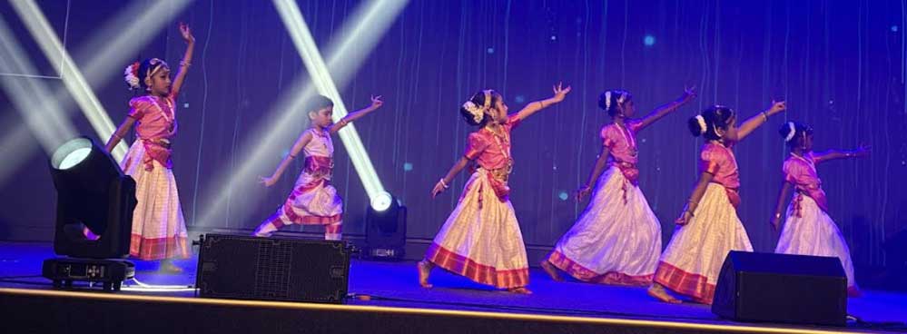 നർത്തന  ഡാൻസ് ഡാളസ്  2025 വാർഷിക ഡാൻസ് അരങ്ങേറ്റം ശ്രദ്ധേയമായി 