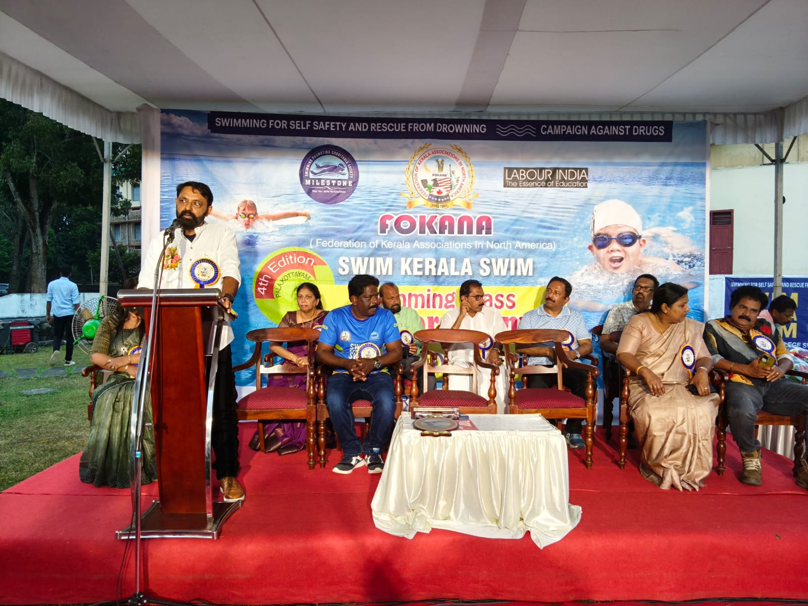  ജാഗ്രതയും സന്ദേശവുമായി ഫൊക്കാന-മൈല്‍ സ്റ്റോണ്‍ 'സ്വിം കേരള സ്വിമ്മി'ന് ആവേശോജ്വലമായ സമാപനം