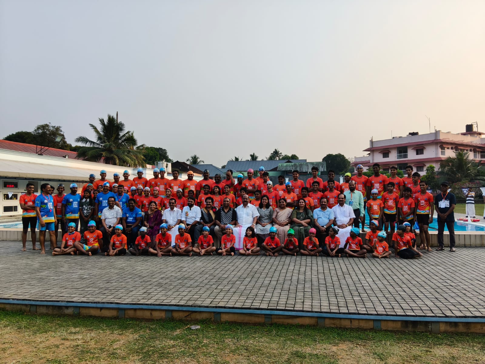  ജാഗ്രതയും സന്ദേശവുമായി ഫൊക്കാന-മൈല്‍ സ്റ്റോണ്‍ 'സ്വിം കേരള സ്വിമ്മി'ന് ആവേശോജ്വലമായ സമാപനം