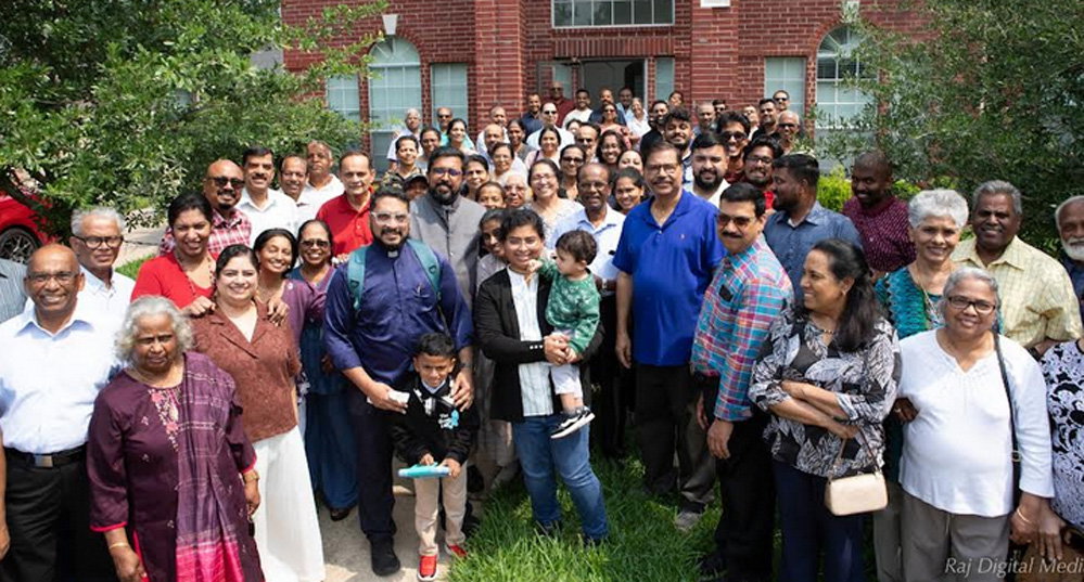 റവ.ജീവൻ ജോണിനും കുടുംബത്തിനും സമുചിത യാത്രയയപ്പു നൽകി