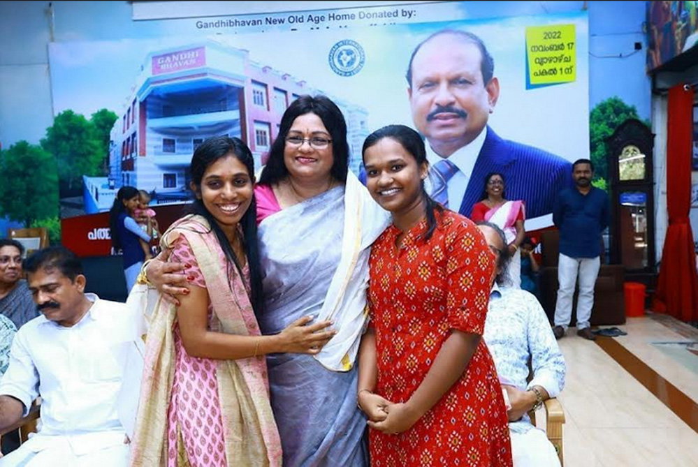 ഫോമാ വനിതാ നേതൃത്വത്തിന്റെ ശക്തമായ ശബ്ദം: സുജ ഔസോ ഹോളിവുഡ് റീജിയൻ ആർ.വി.പി സ്ഥാനാർത്ഥി