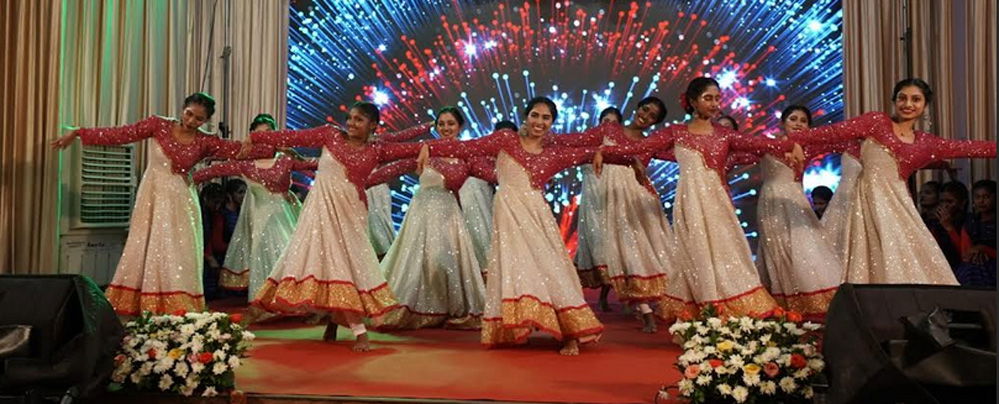 ക്നാനായ സമൂഹത്തിന്റെ ഐക്യം തെളിയിച്ച വേദിയിൽ പ്രൊഫ. ഡോ. സണ്ണി ലൂക്കിന് ആദരം